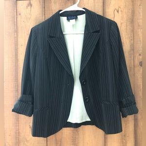 Womens pinstripe blazer (M)